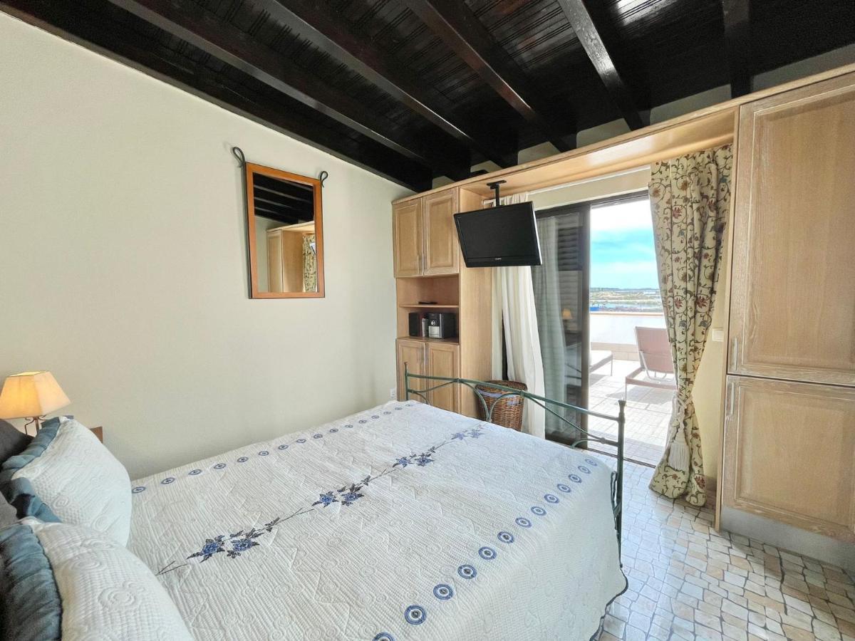 Fuzeta Blue By Ethnic Ocean Villa ภายนอก รูปภาพ